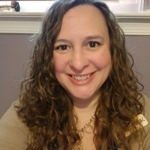 Meet your Posher, Carrie